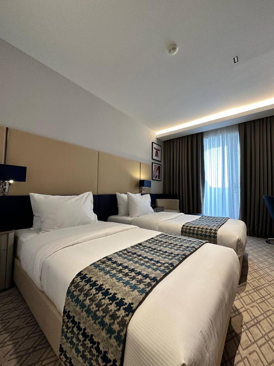 Wyndham Bukhara Quarto foto